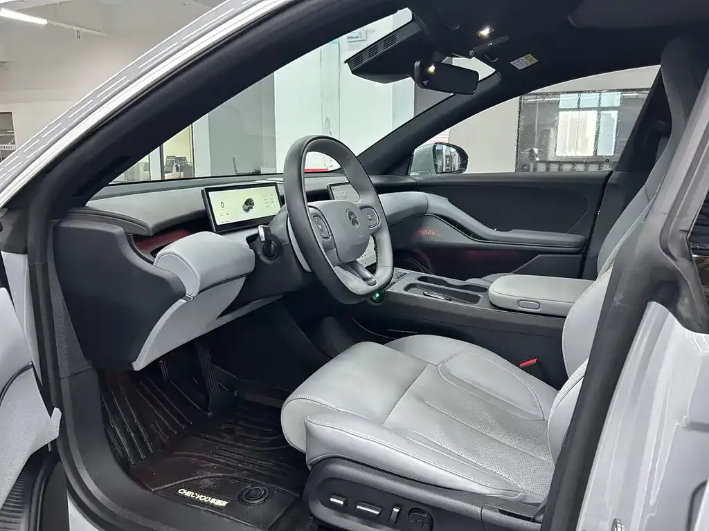 NIO ET5T 2024 из CN, фото 3