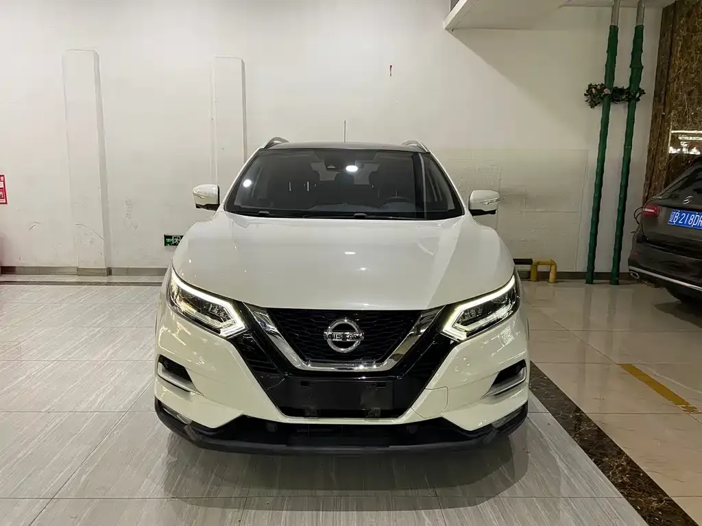 Nissan Qashqai — фото 3