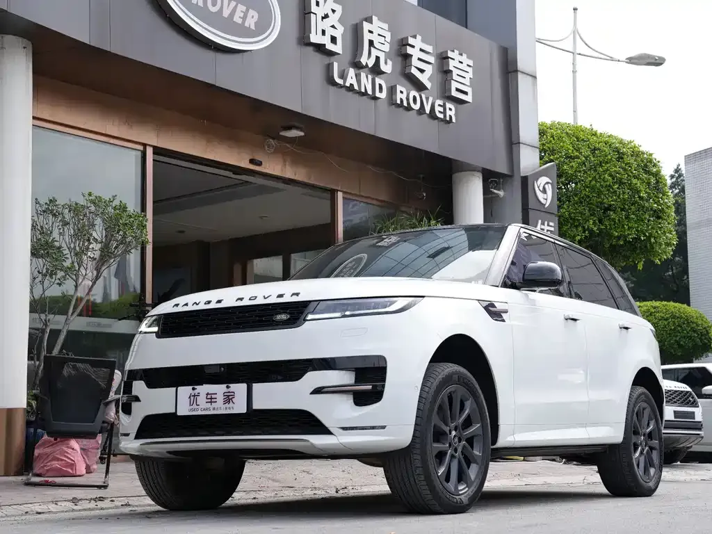 Land Rover Sport — фото 1