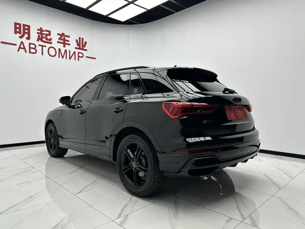 Audi Q3 2021 из CN, фото 7