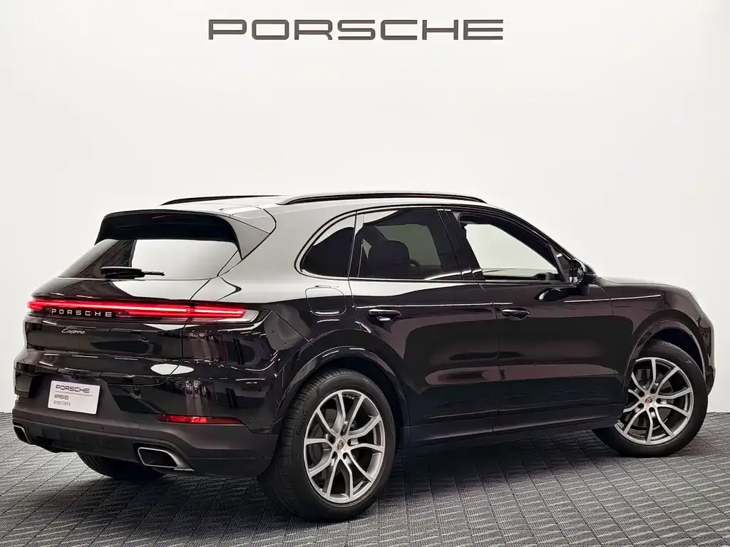 Porsche Cayenne — фото 8