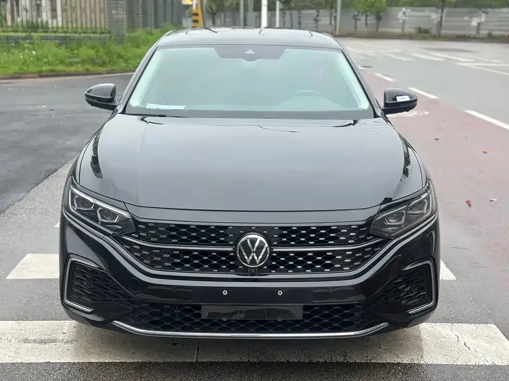Volkswagen Passat — фото 4