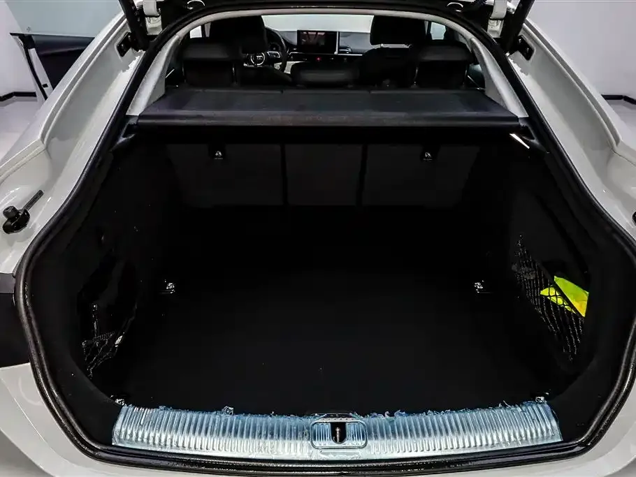 Audi A5 (Import) — фото 3