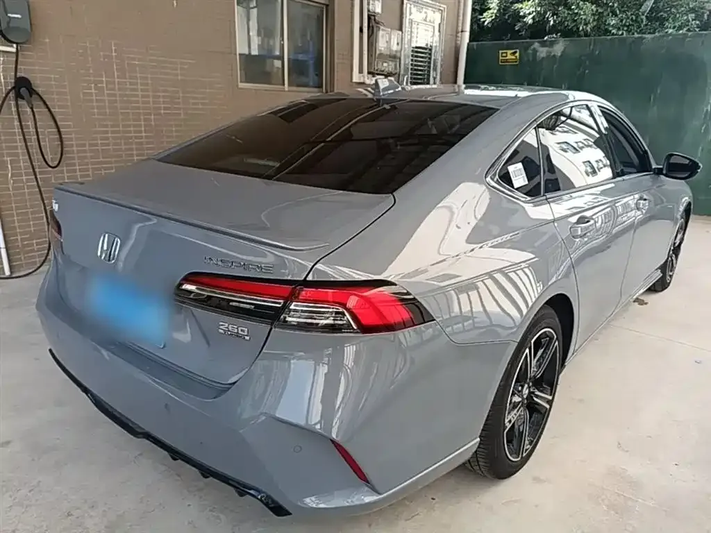 Honda Inspire — фото 4