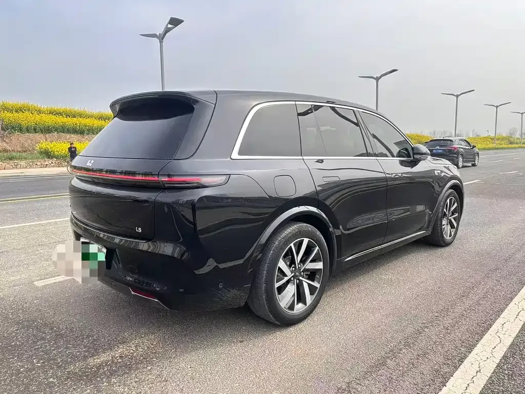 Li Auto L8 2024 из CN, фото 7