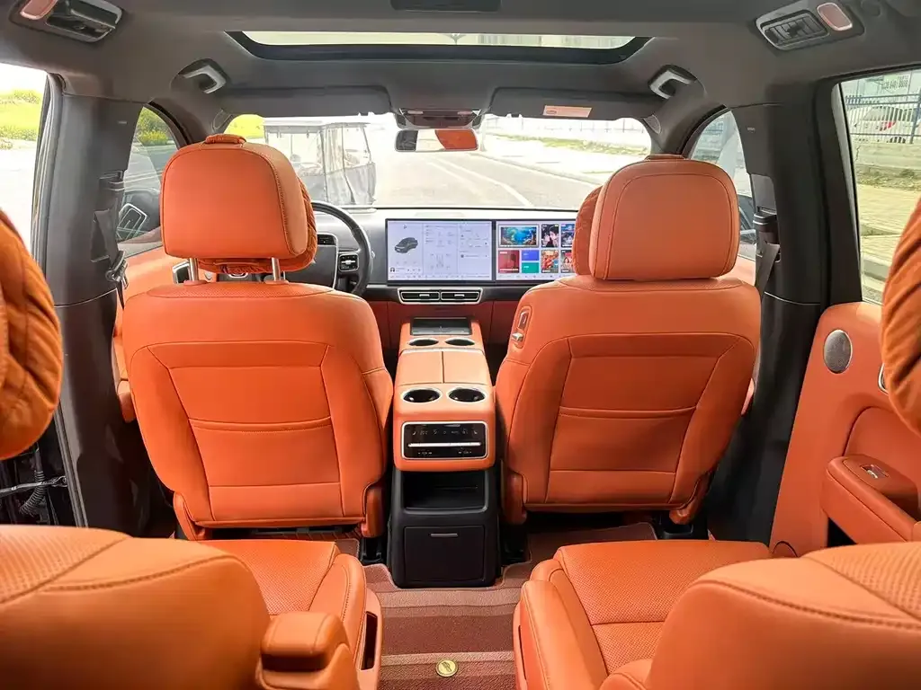 Li Auto L8 2024 из CN, фото 3