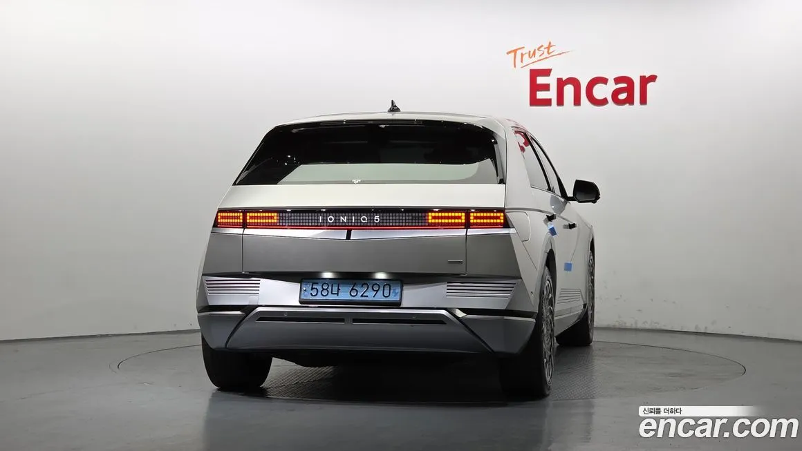 Hyundai Ioniq5 — фото 3