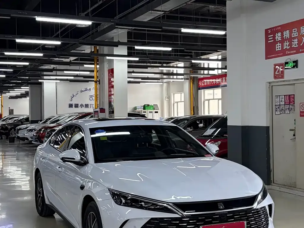 BYD Qin L — фото 7