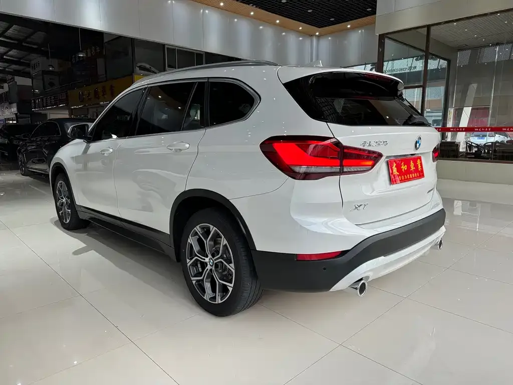 BMW X1 — фото 3