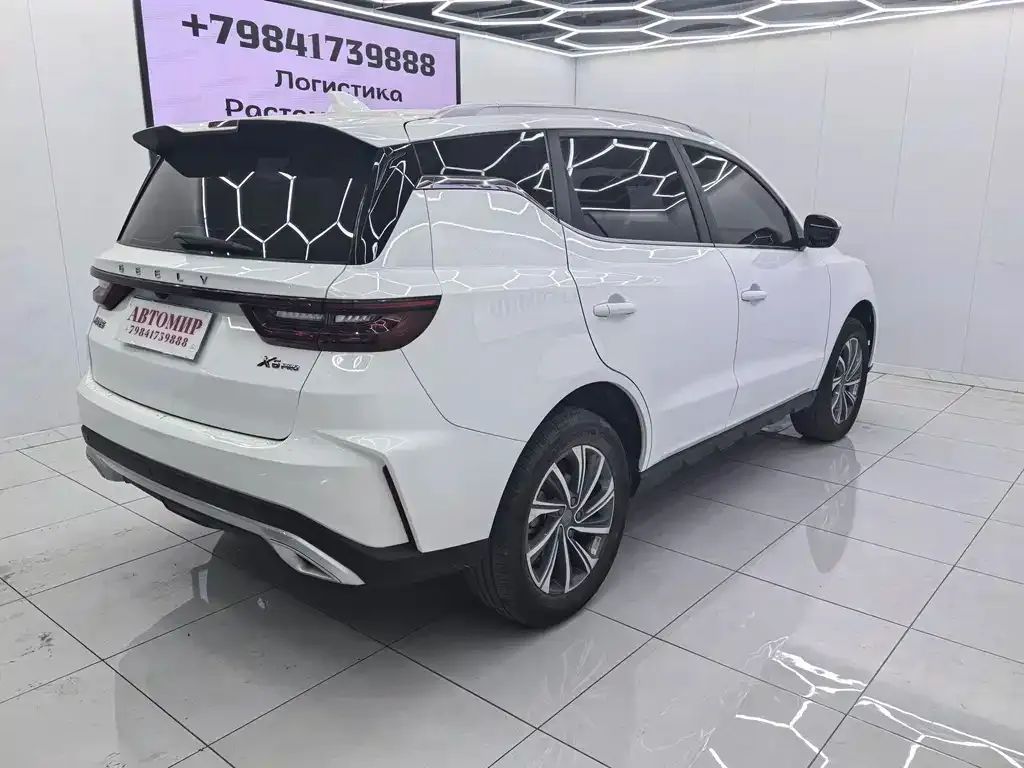 Geely Vision X6 — фото 8