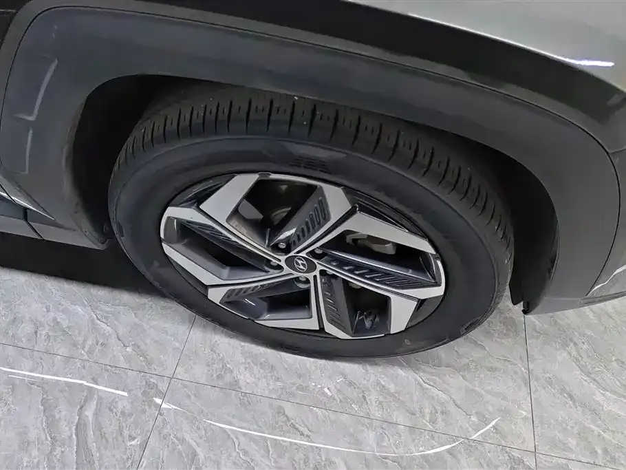 Hyundai Tucson — фото 4