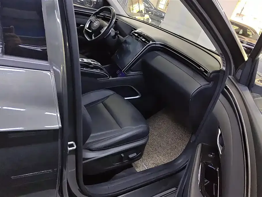 Hyundai Tucson — фото 2