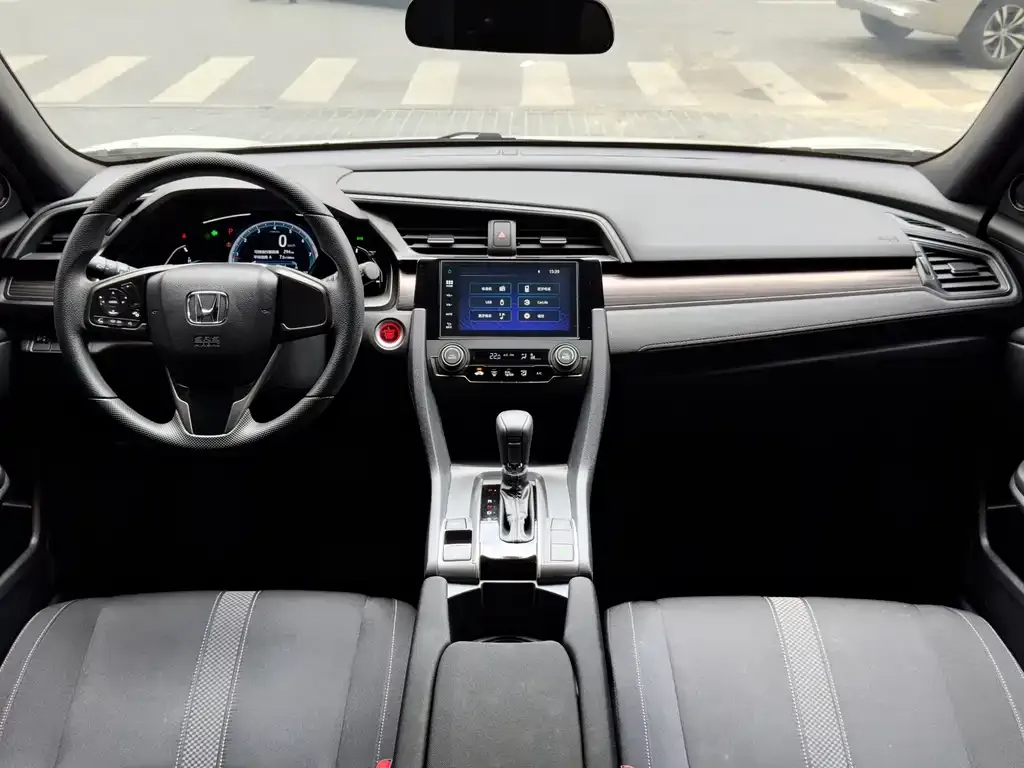 Honda Civic — фото 5
