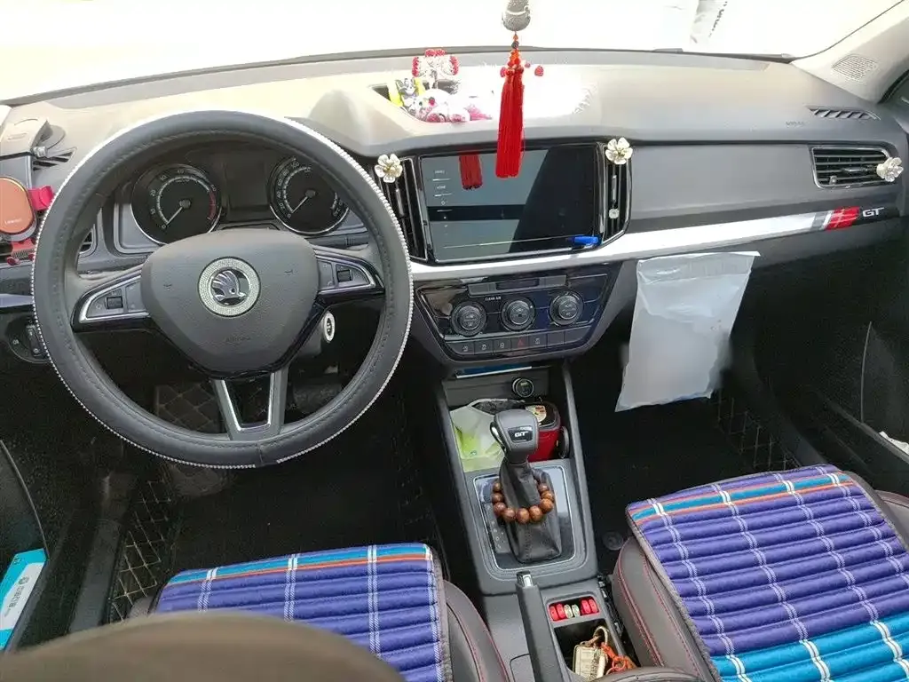 Skoda Kamiq — фото 10