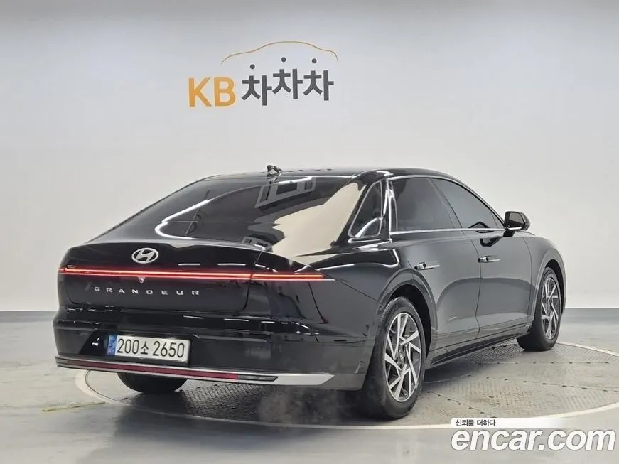 Hyundai Grandeur 2023 из KR, фото 5