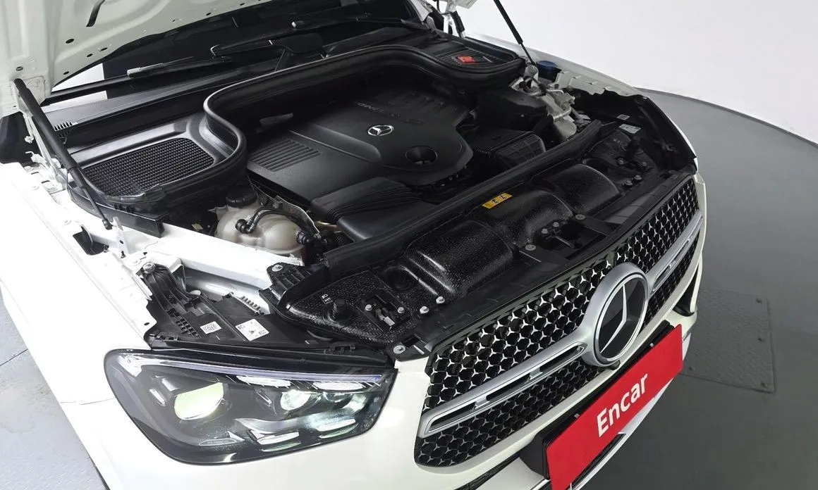 Mercedes-Benz GLE-Class — фото 10