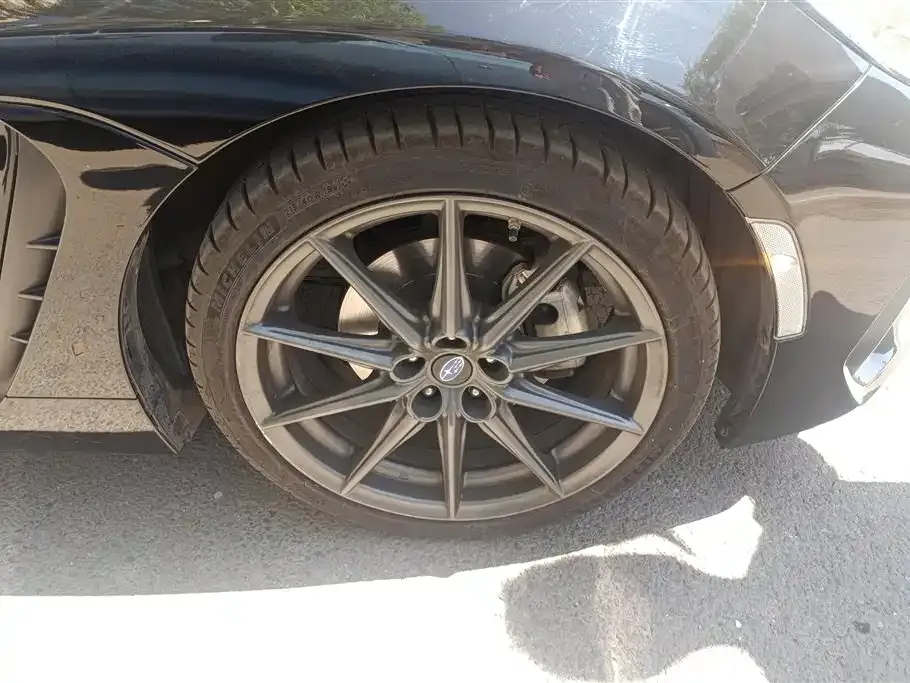 Subaru BRZ 2022 из CN, фото 2