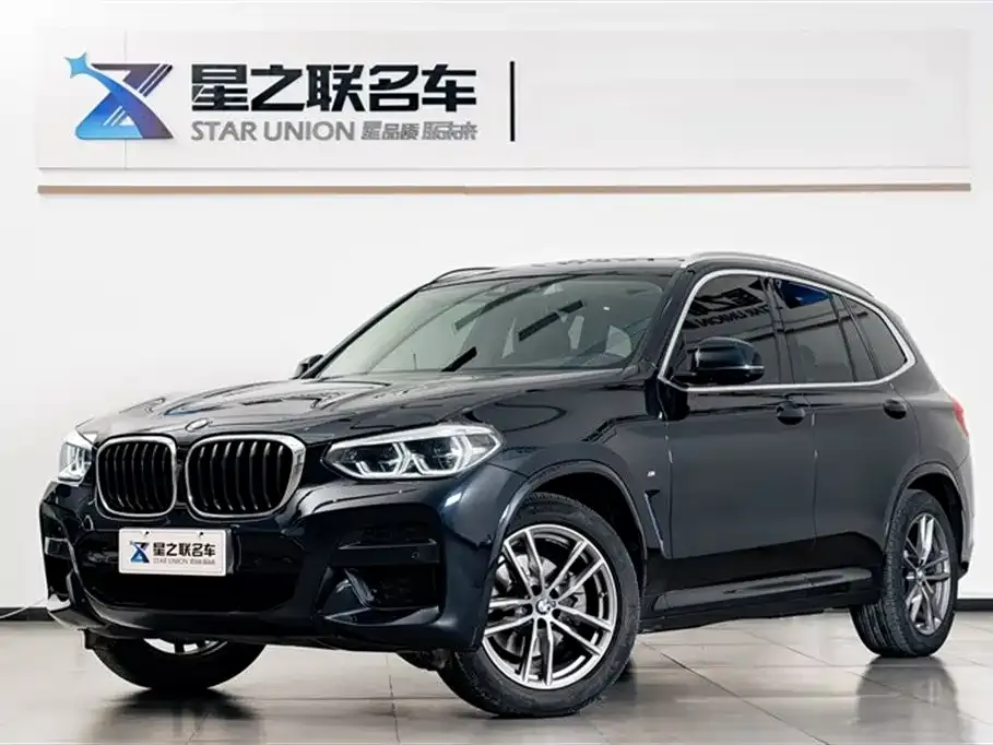 BMW X3 — фото 8