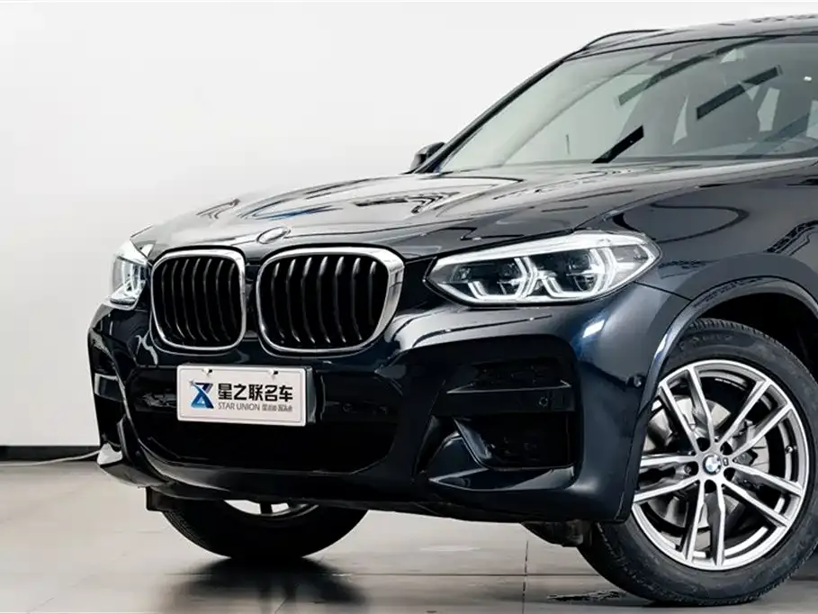 BMW X3 — фото 7
