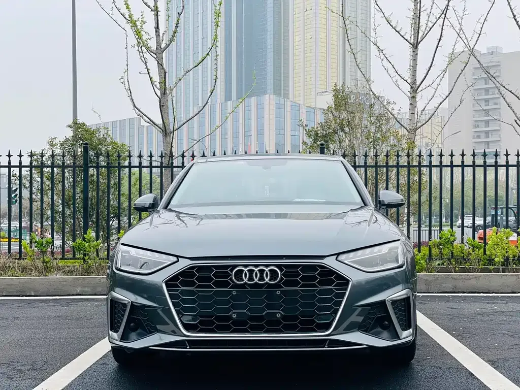 Audi A4L — фото 5