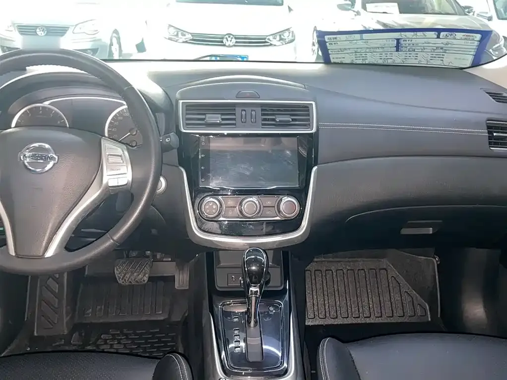Nissan Tiida 2022 из CN, фото 9