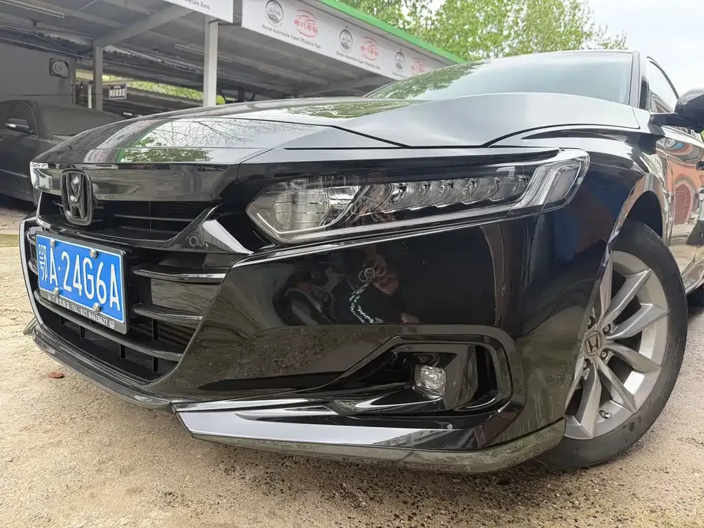 Honda Accord — фото 5