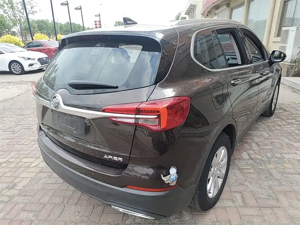 Buick Envision Plus — фото 8