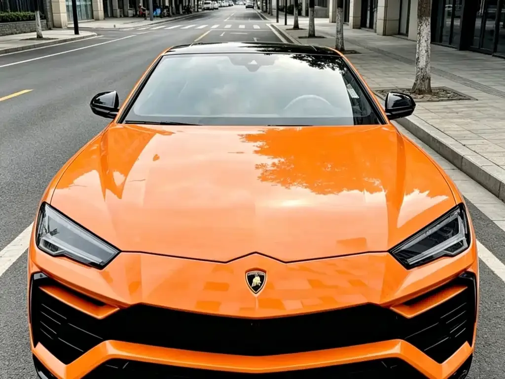 Lamborghini Urus — фото 2