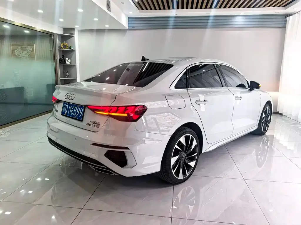 Audi A3 — фото 5