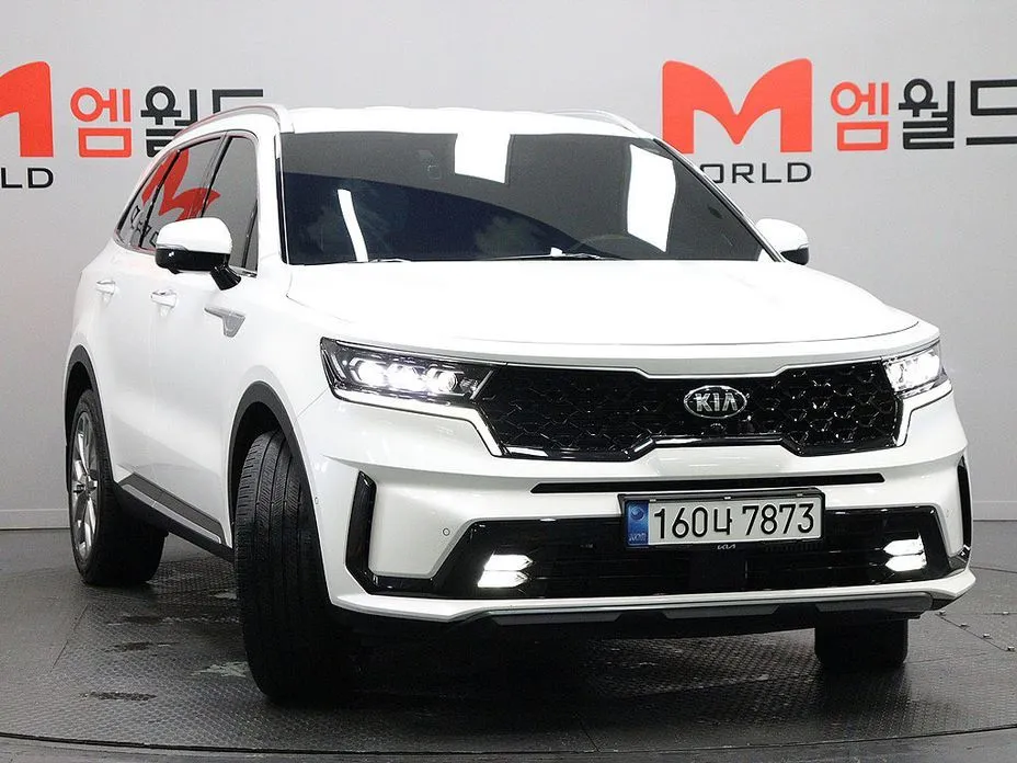 Kia Sorento — фото 4