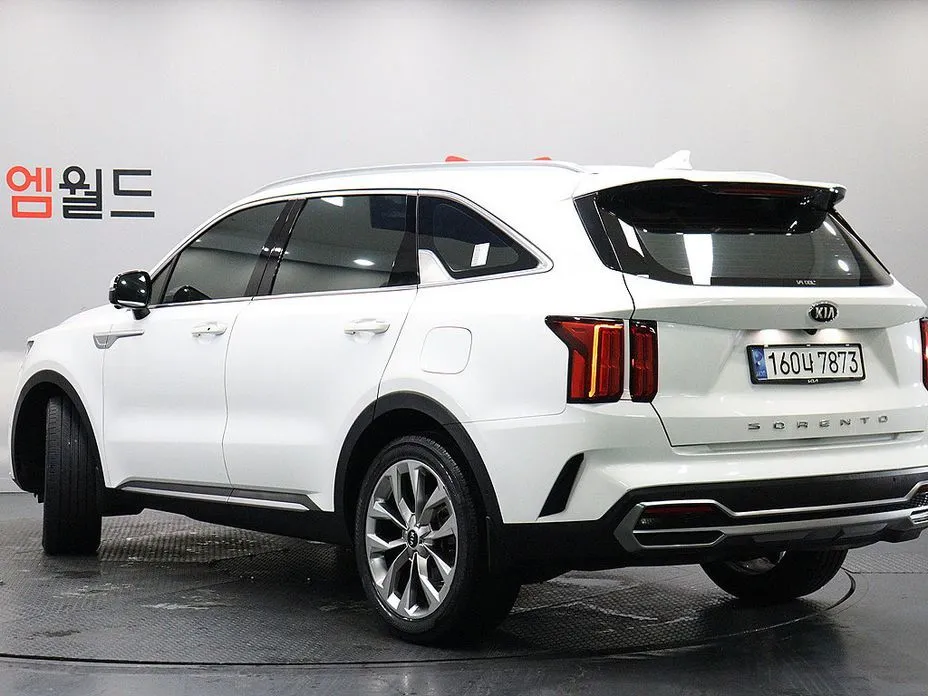 Kia Sorento — фото 3