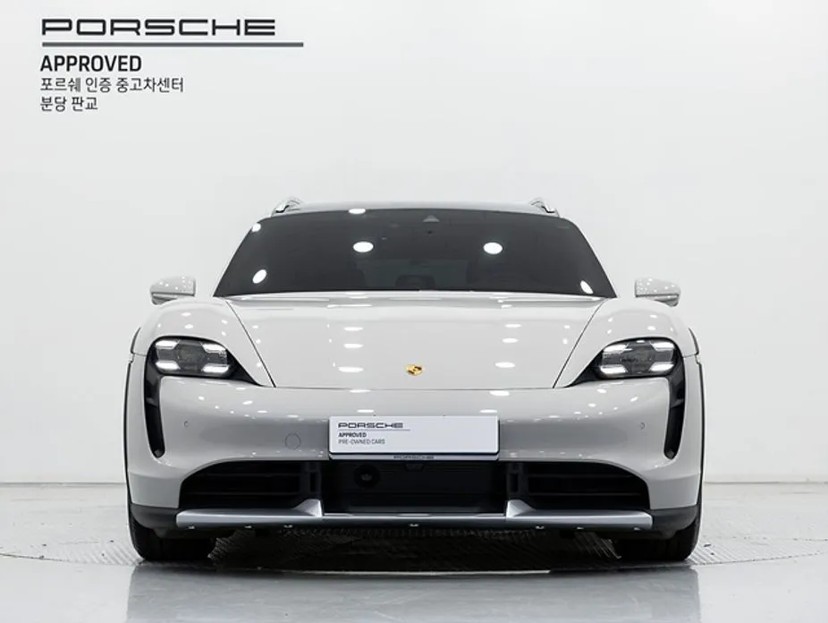 Porsche Taycan 2024 из KR, фото 2