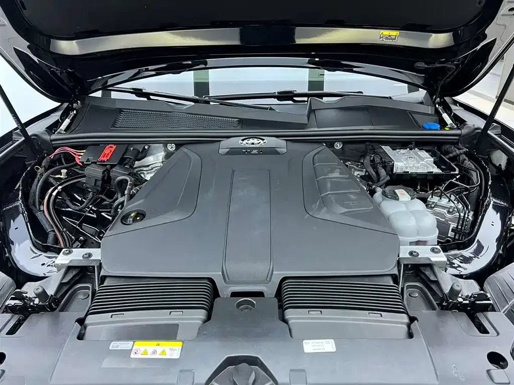 Volkswagen Touareg 2023 из CN, фото 10