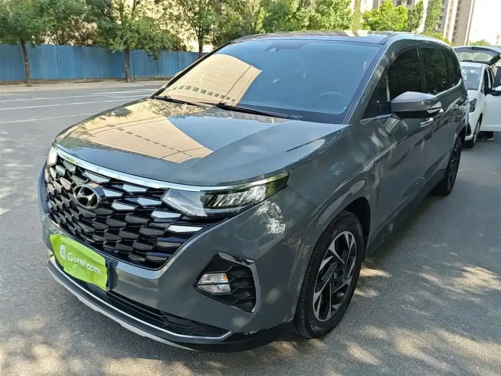 Hyundai Custo — фото 1