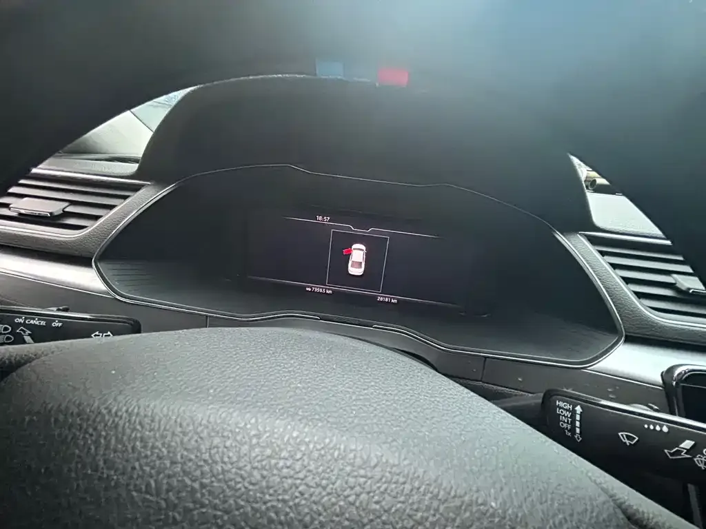 Skoda Superb 2022 из CN, фото 5