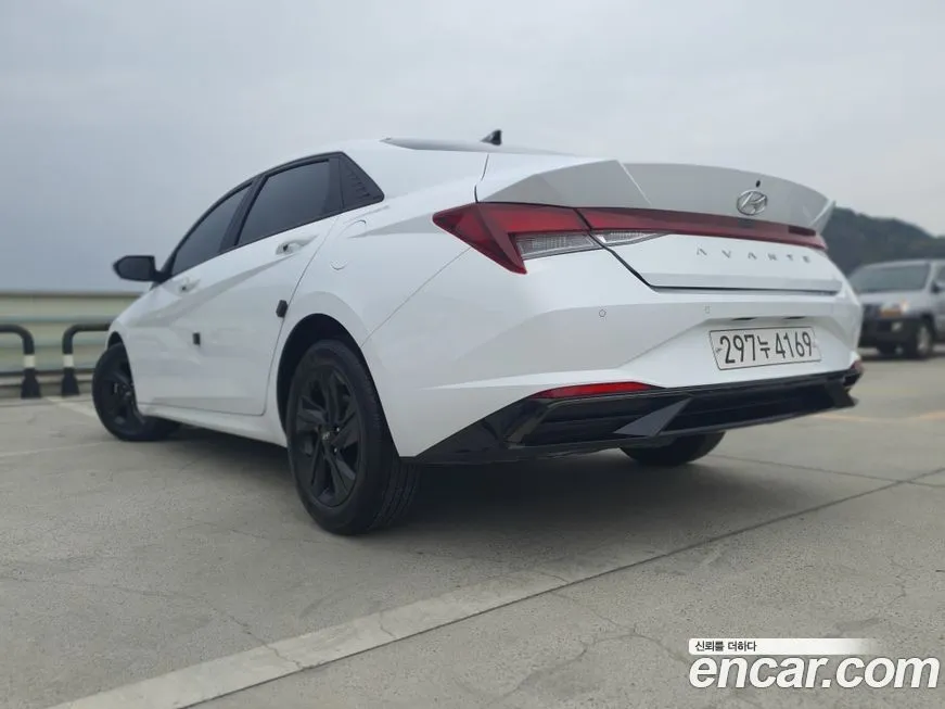 Hyundai AVANTE — фото 4