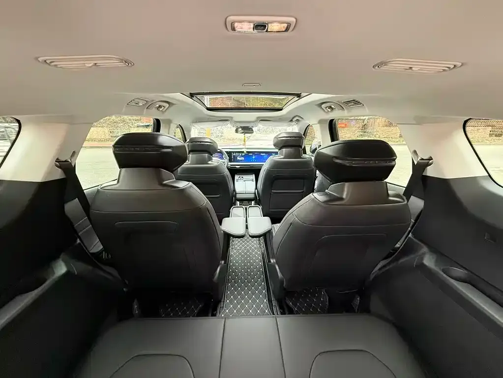Ford Edge — фото 10
