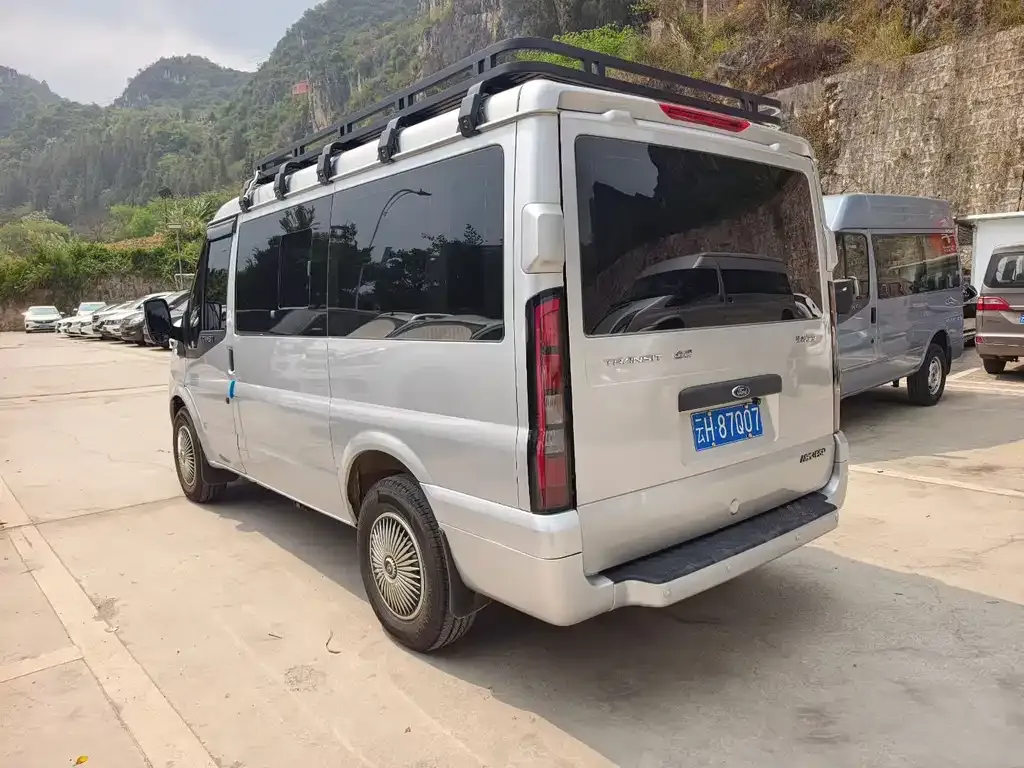 Ford Transit Custom 2021 из CN, фото 5