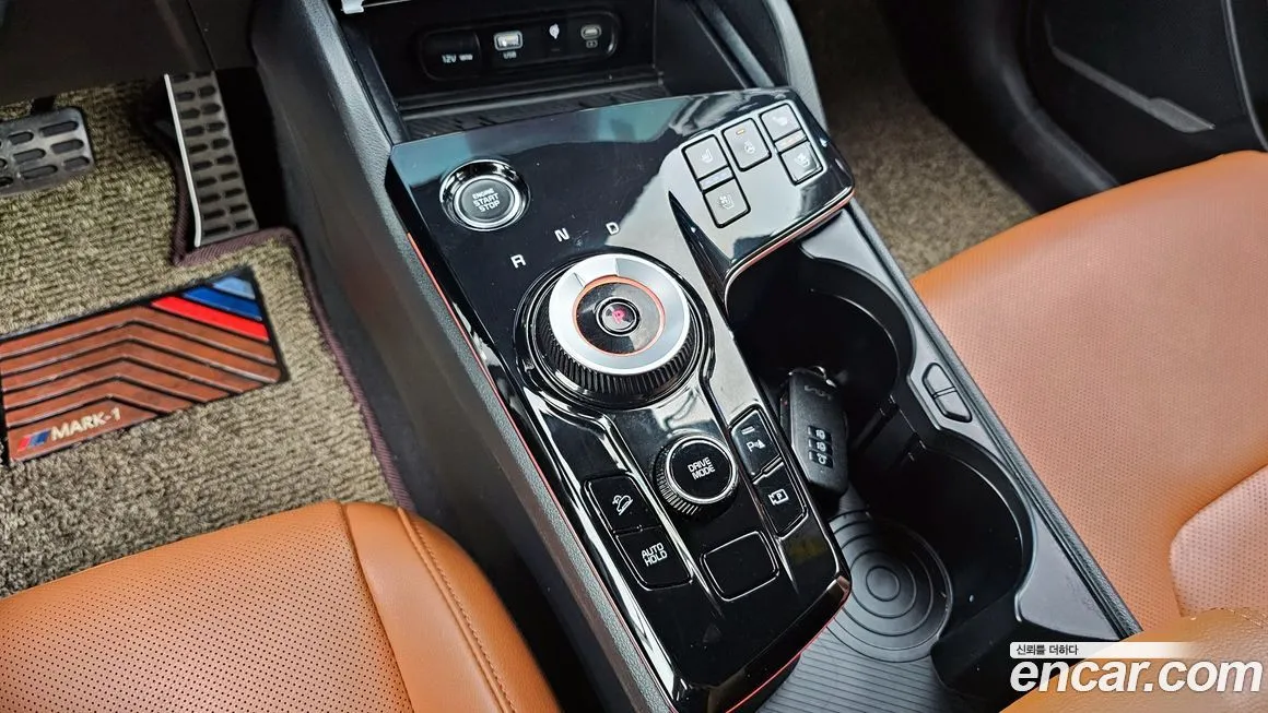 Kia Sportage — фото 8