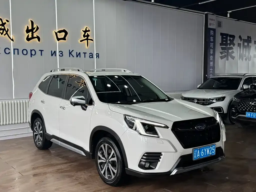 Subaru Forester — фото 8