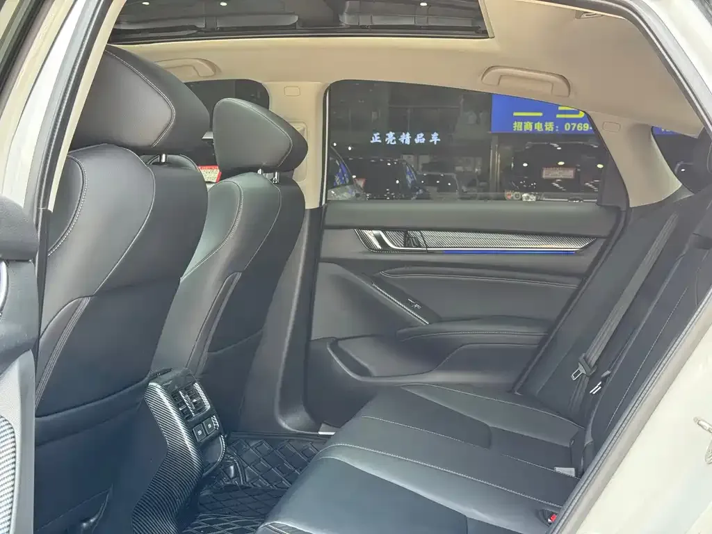 Honda Accord — фото 2