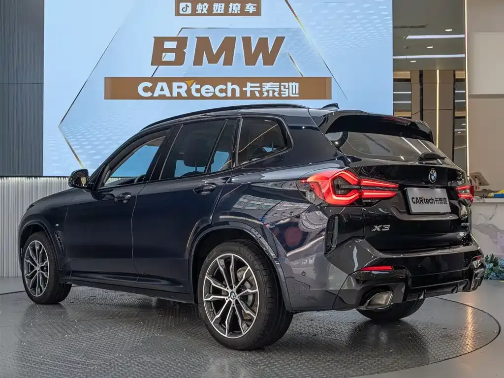 BMW X3 — фото 10