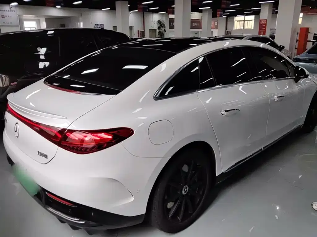 Mercedes-Benz EQE 2023 из CN, фото 4