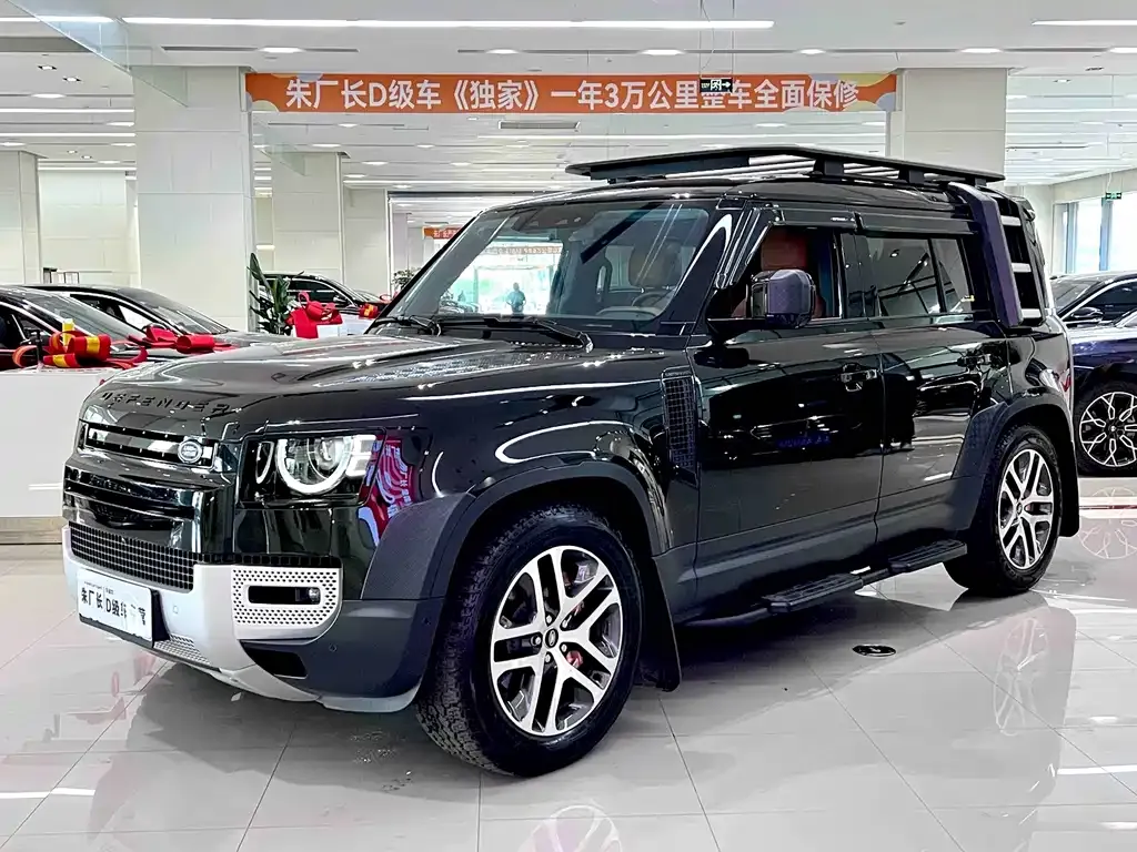 Land Rover Defender — фото 1