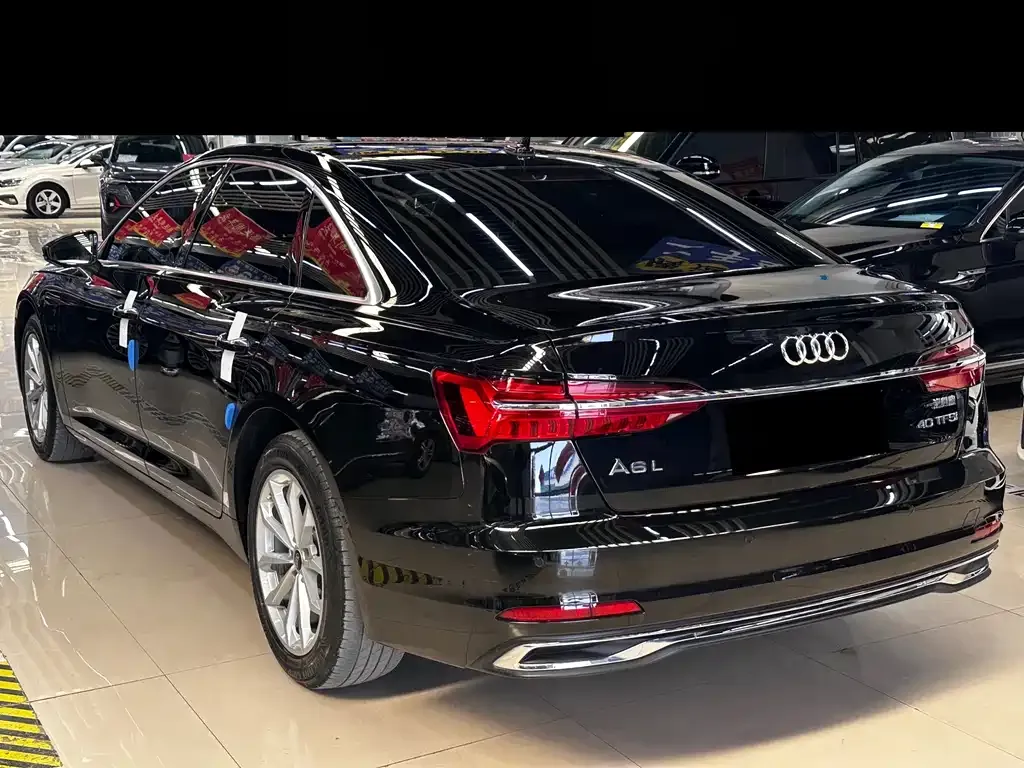 Audi A6L — фото 6