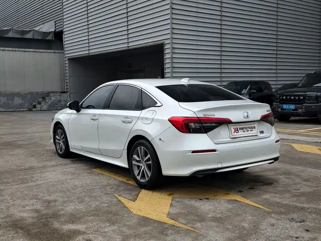 Honda Civic — фото 4