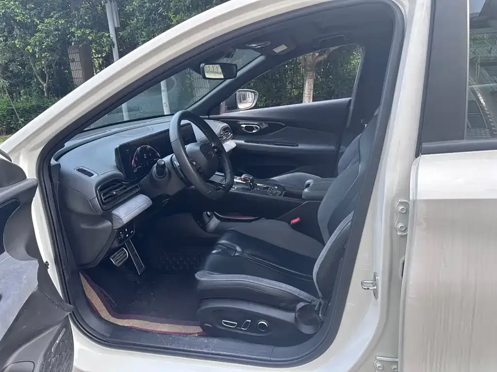 GAC Motor Shadow Leopard — фото 2