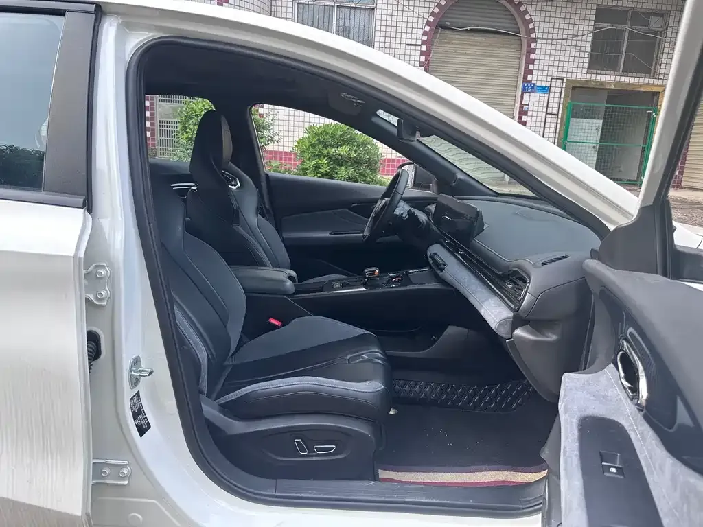 GAC Motor Shadow Leopard — фото 6