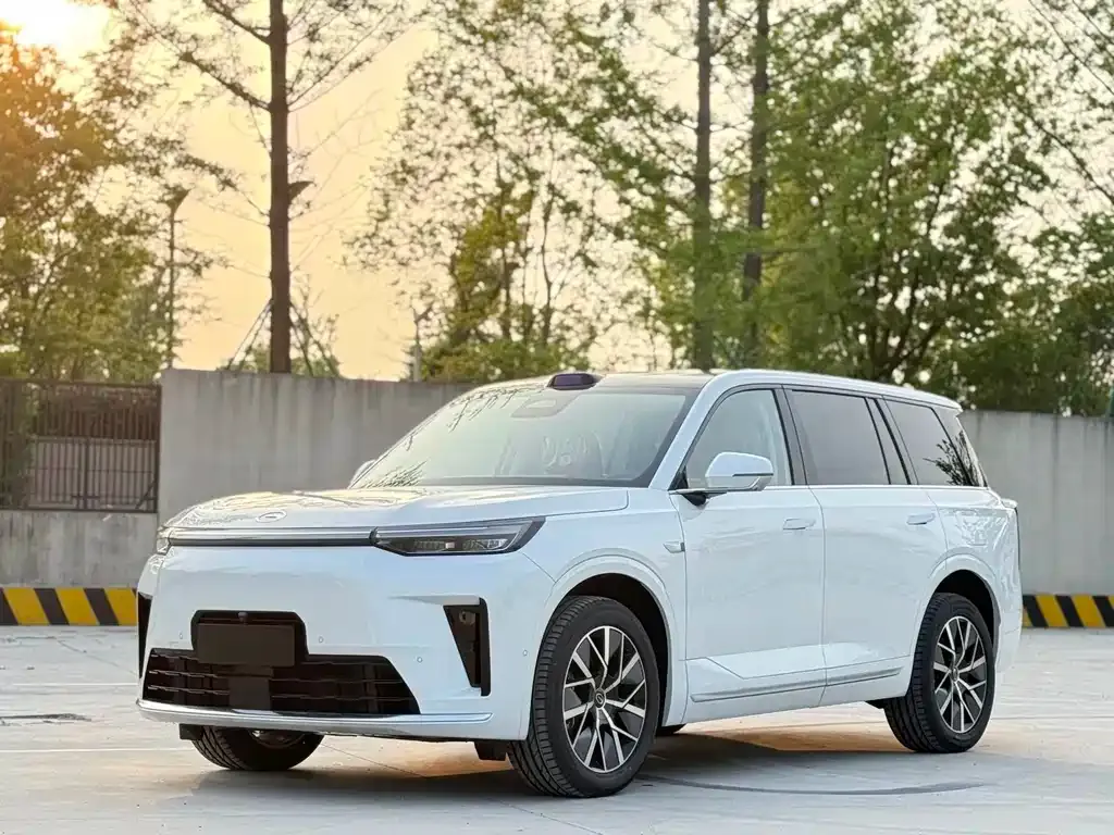 GAC Motor Trumpchi S9
