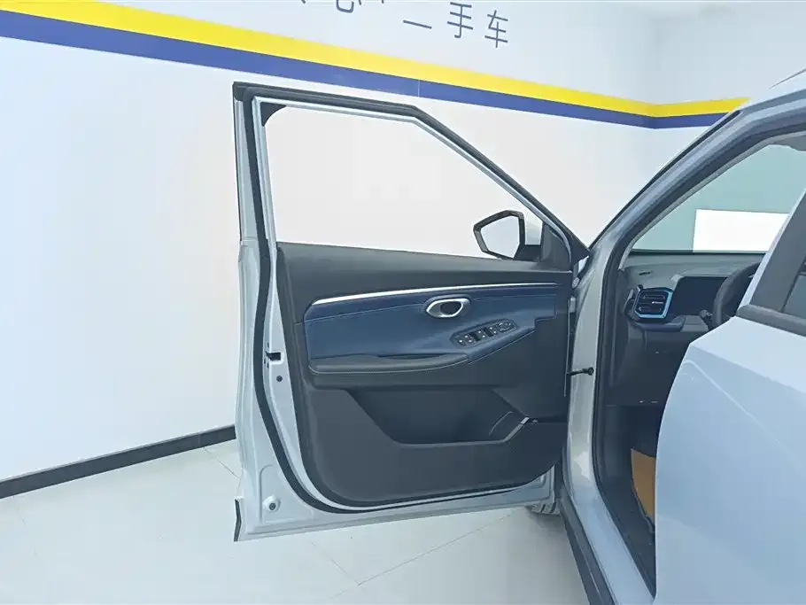 GAC Motor Trumpchi GS3 2025 из CN, фото 6